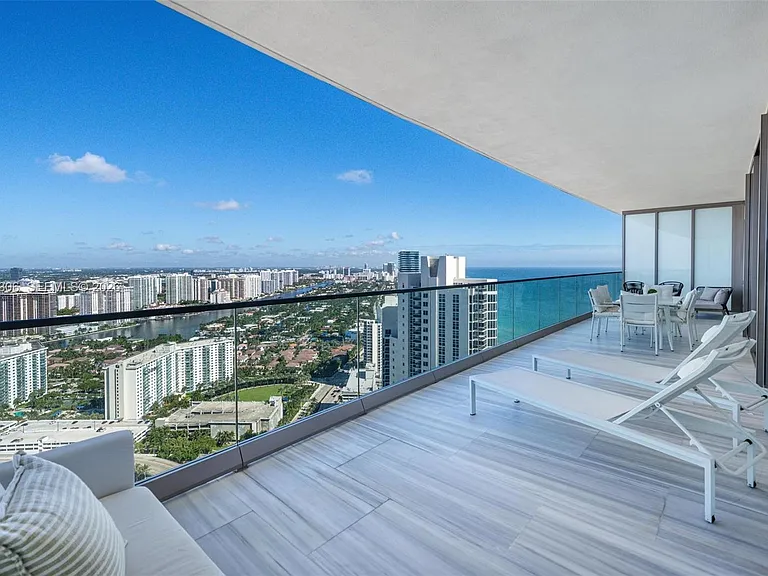 18975 E Collins Ave #3802 — Photo 47