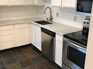 2551-2554 Charing Rd, Upper Arlington, OH 43221