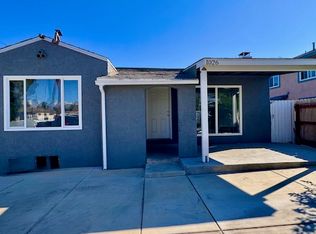 1026 W 108th St, Los Angeles, CA 90044