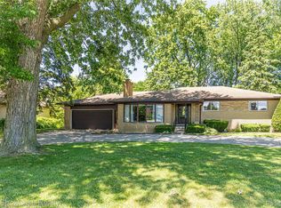 3651 Chicago Rd, Warren, MI 48092