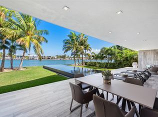 305 N Shore Dr, Miami Beach, FL 33141