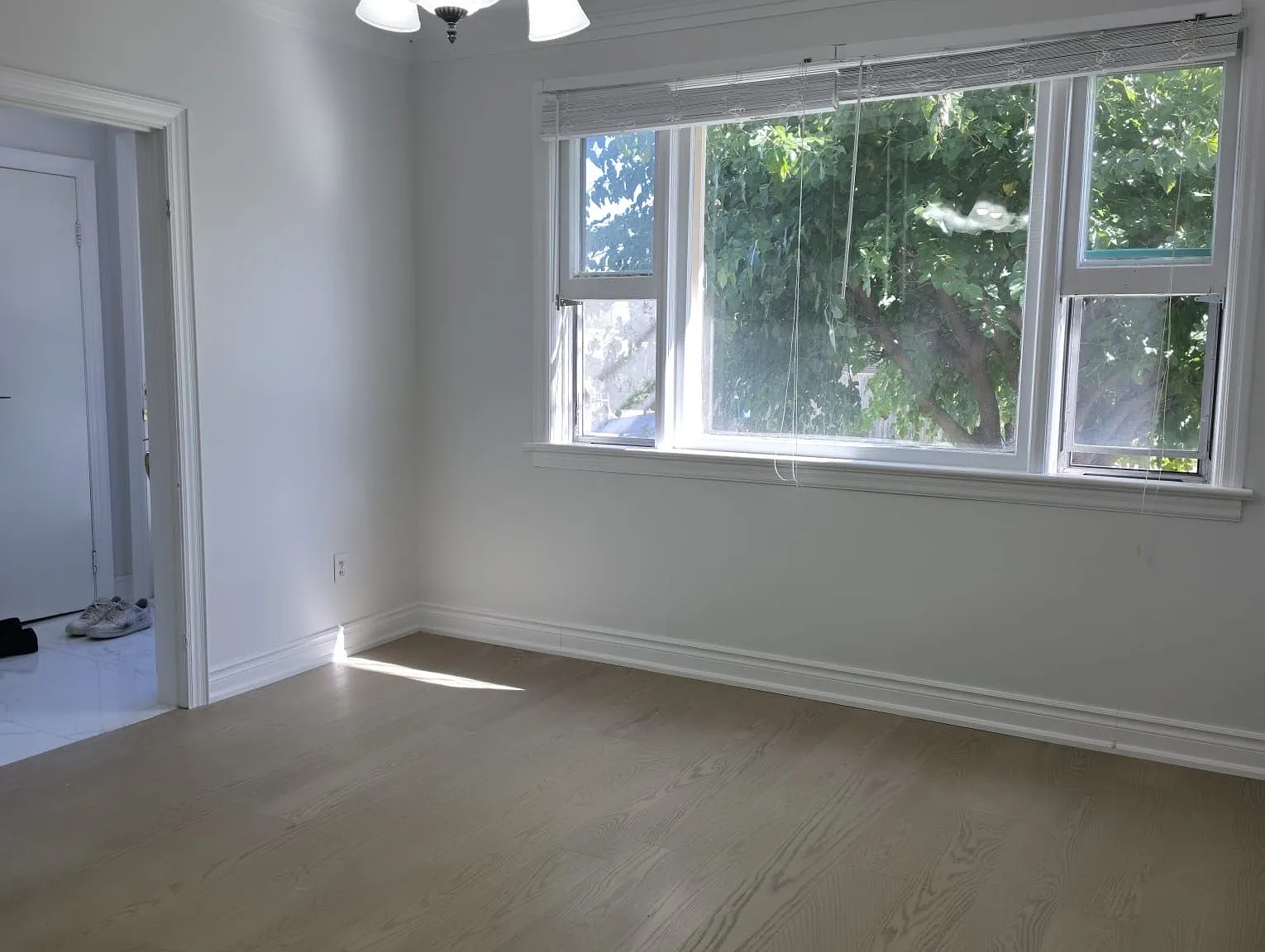 4 bed, $2,700 — Photo 3