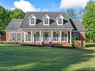 8377 Windersgate Dr, Olive Branch, MS 38654