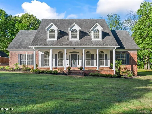8377 Windersgate Dr, Olive Branch, MS 38654