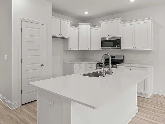 5th image of 47 Mamba Ln