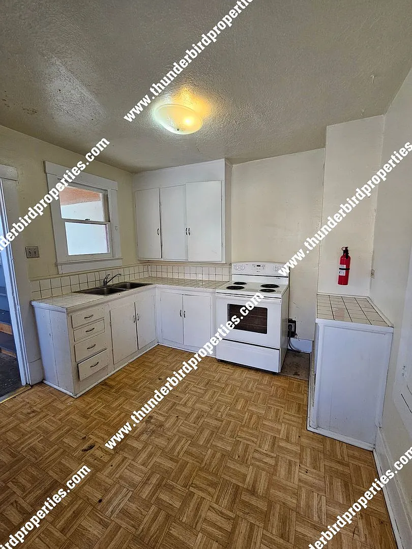 2 bedroom, 1 bath near CNM and UNM — Photo 4