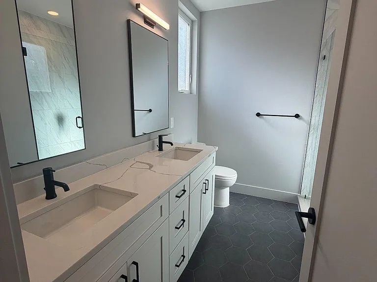 646 Newton Pl NW #201 — Photo 8