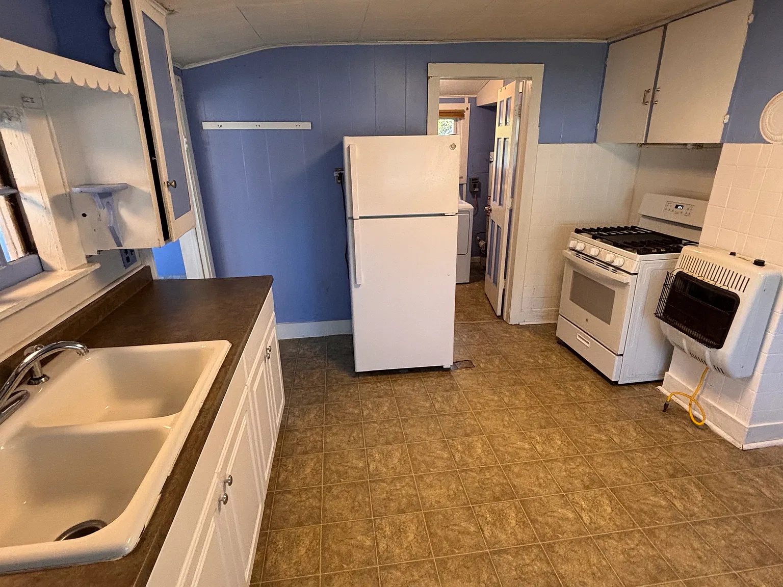 1 bed, 880 sqft, $850 — Photo 3
