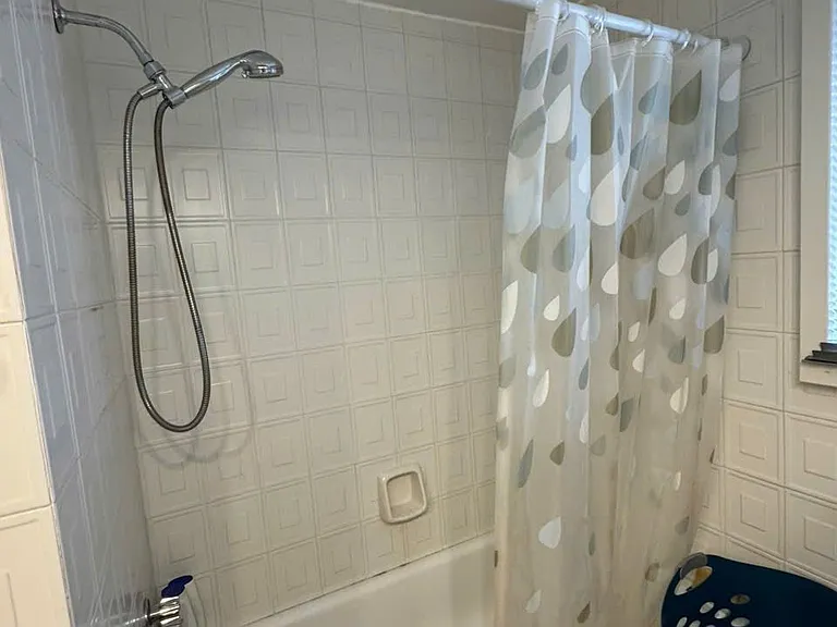 1 Cotillion Ct — Photo 23