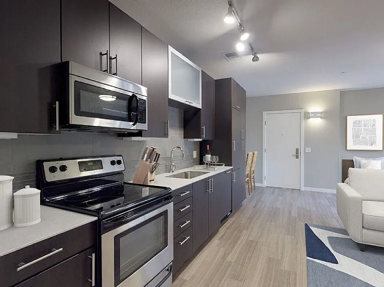 The Logan Apartments — Photo 5