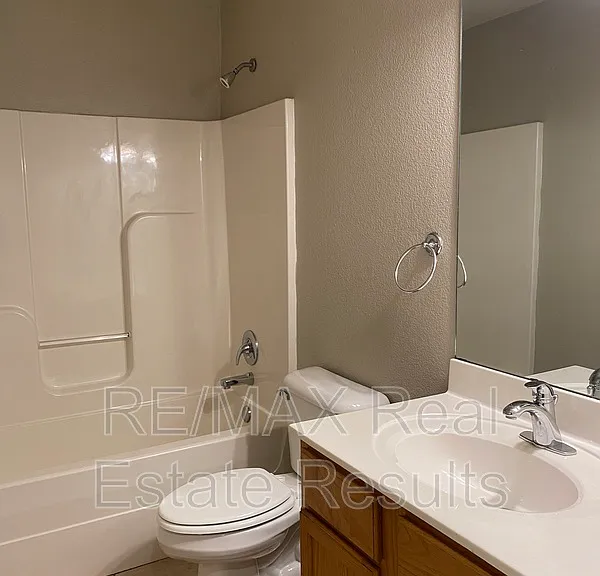 5 Dolphin Ln — Photo 13