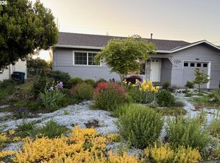 1104 Stanfield Rd, Woodburn, OR 97071