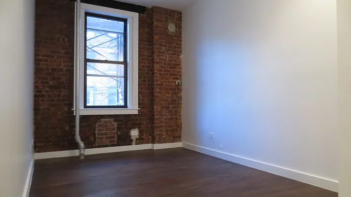 Rented by Bohemia Realty Group | media 36