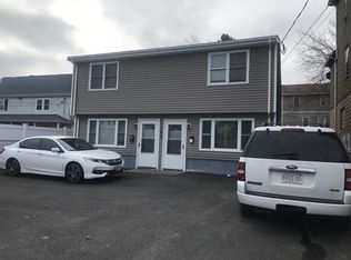 187 Wamsutta St, Fall River, MA 02723