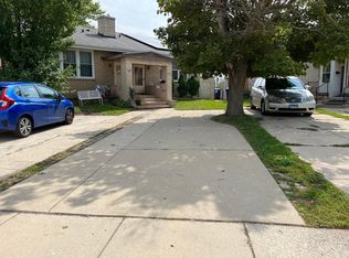 283 Dover Ln, Des Plaines, IL 60018