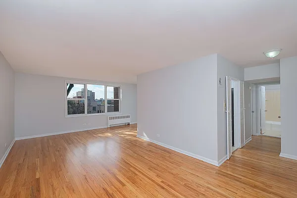 Sold by Houlihan Lawrence | media 10