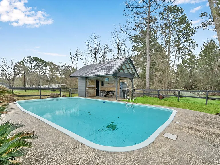 22603 Tuwa Rd — Photo 37