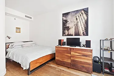 Rented by Nest Seekers International