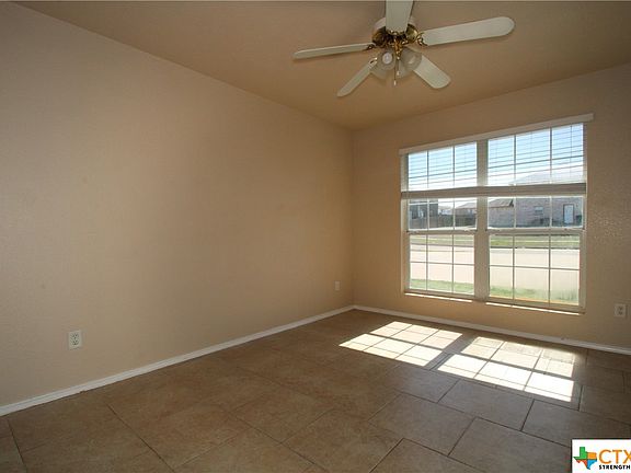 3rd image of 4307 Abigail Dr