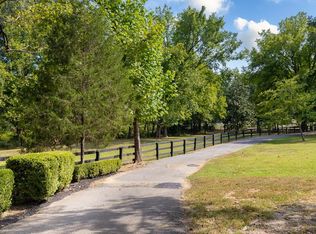 12290 Macon Rd, Collierville, TN 38017