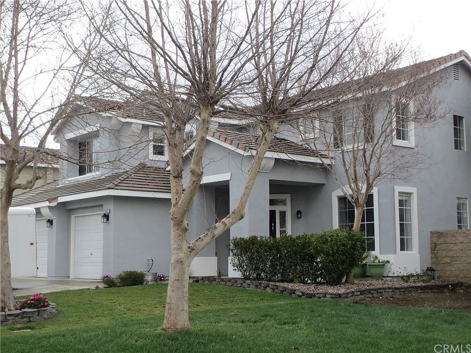 1st image of 15025 Summerland Ln
