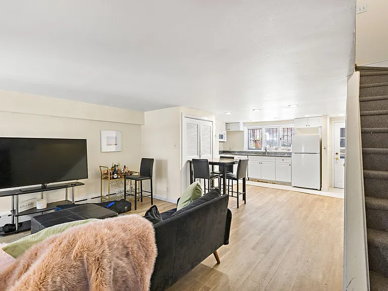 645 Garden St #1 — Photo 9