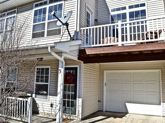 2nd image of 1218 Chapman Ln Unit 3