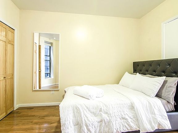 3rd image of 236 E 118th St APT 5