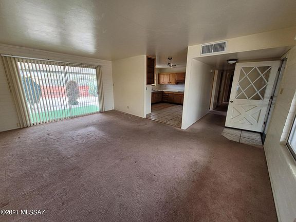 5th image of 8641 E 25th Pl