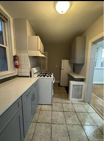 212 Buena Vista Ave #3-F — Photo 2