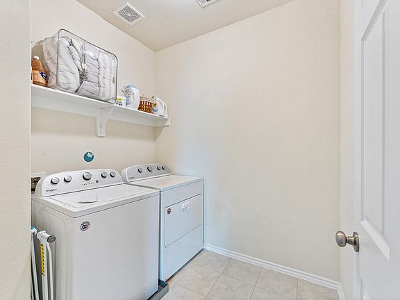 4th image of 3419 Avondale View Dr #0