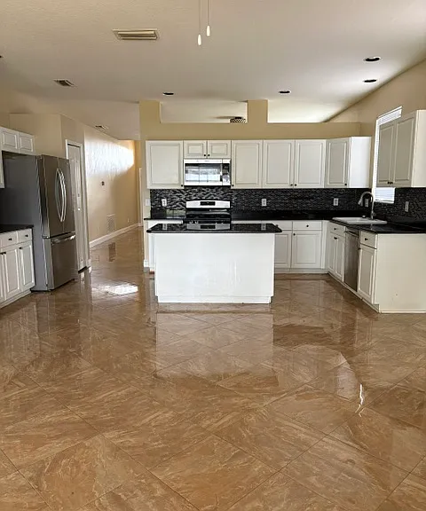 13007 Terrace Springs Dr — Photo 2