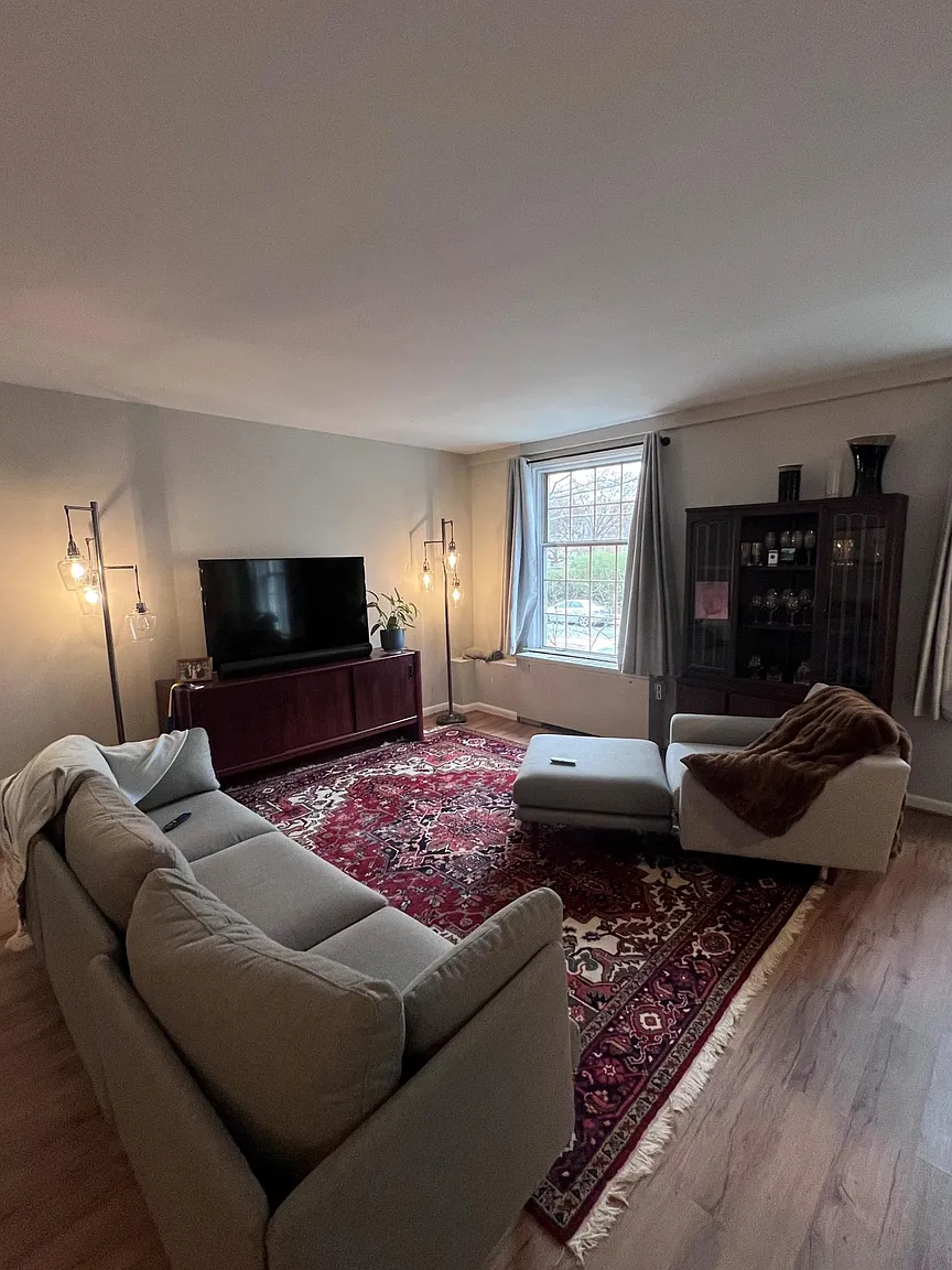 1880 Columbia Rd NW APT 102 photo 1
