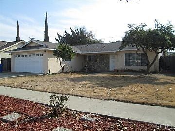 3rd image of 245 W Magnolia Ave