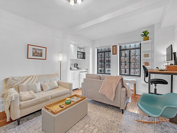 3rd image of 5 Tudor City Pl APT 539