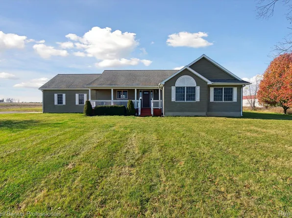3064 S Reed Rd, Durand, MI 48429