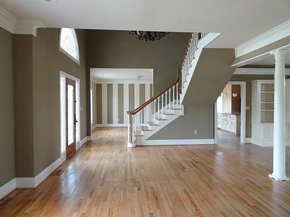 5th image of 3004 Maysville Rd