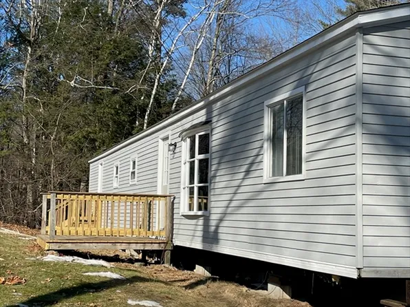 72 Cotton Farm Rd, Danville, NH 03819