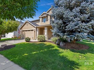 608 W Laughton Dr, Meridian, ID 83646