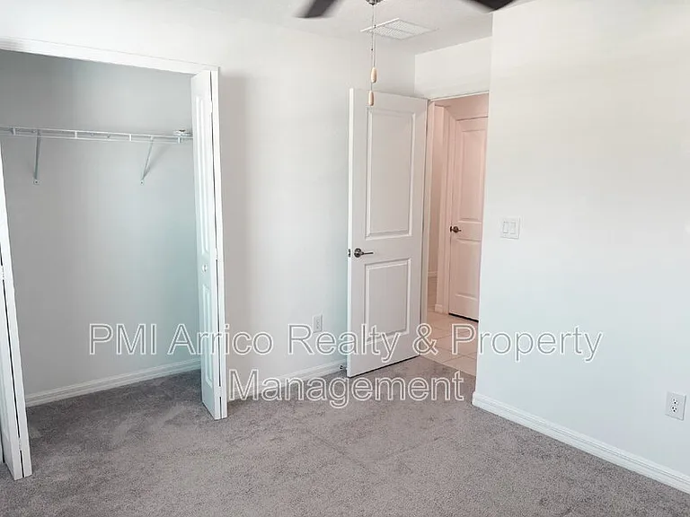 5487 Blue Azure Dr — Photo 18