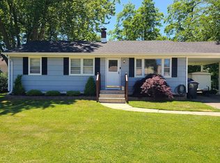971 Raleigh Dr, Toms River, NJ 08753
