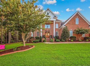 517 Swan Island Ct, Fayetteville, NC 28311