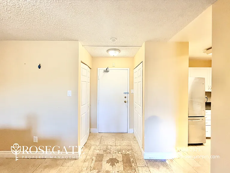 15 Hofstetter Ave #317 — Photo 8