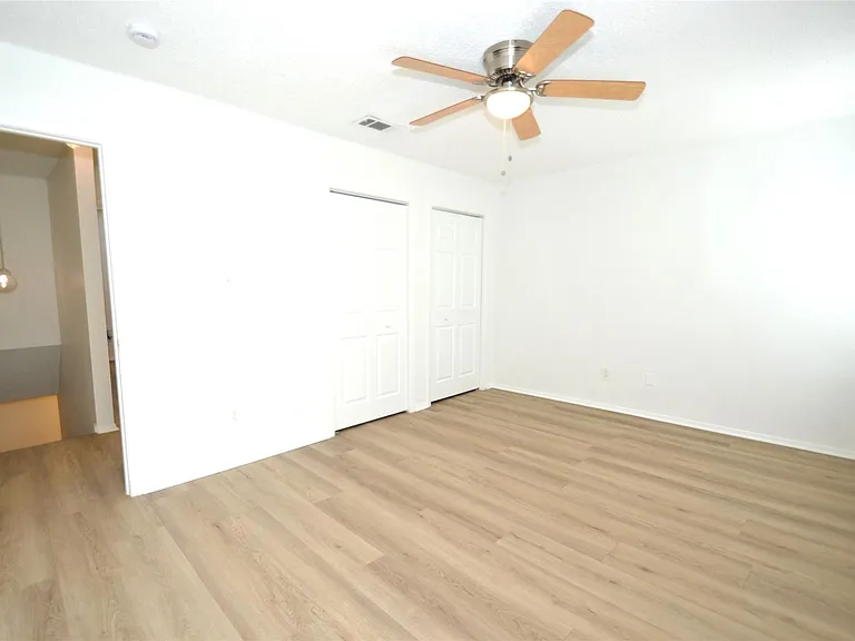 1202 Southport Dr #D — Photo 18