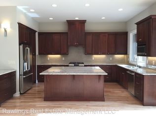 28 Macallan Ln, Asheville, NC 28805