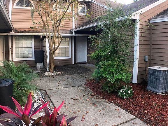 2nd image of 12625 Ashbrook Cir E