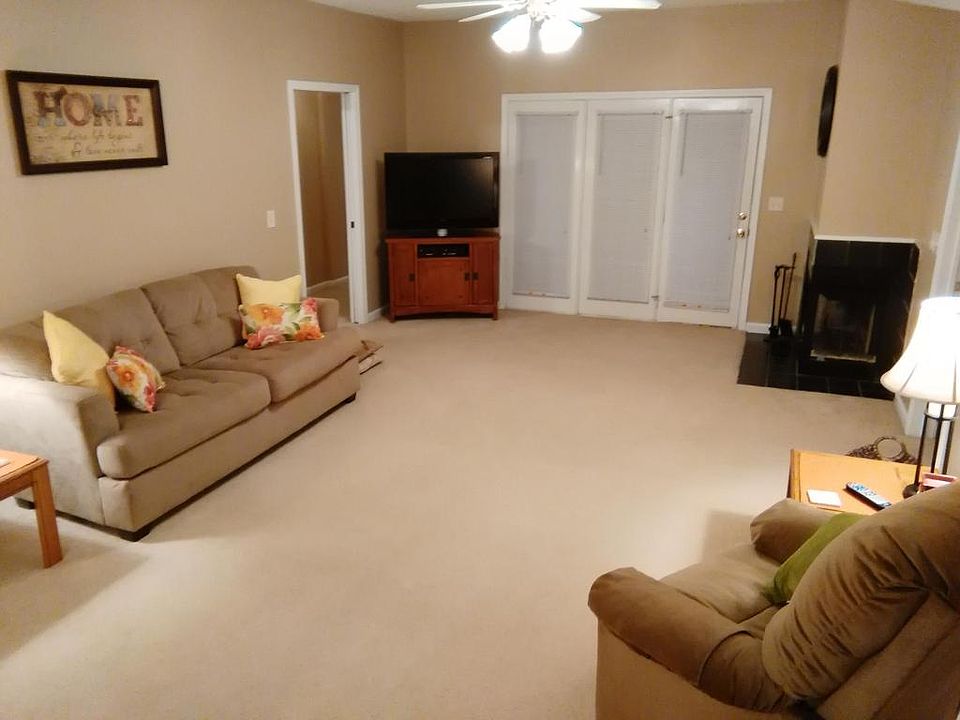 1st image of 280 Woodland Dr Unit 1B