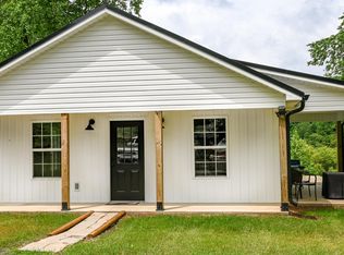 807 Parksville Rd, Benton, TN 37307