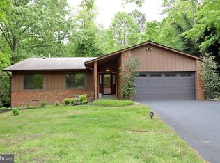 530 Clarks Run Rd, La Plata, MD 20646