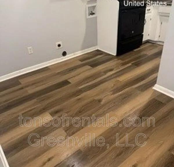 366 Ammons Rd #B — Photo 8